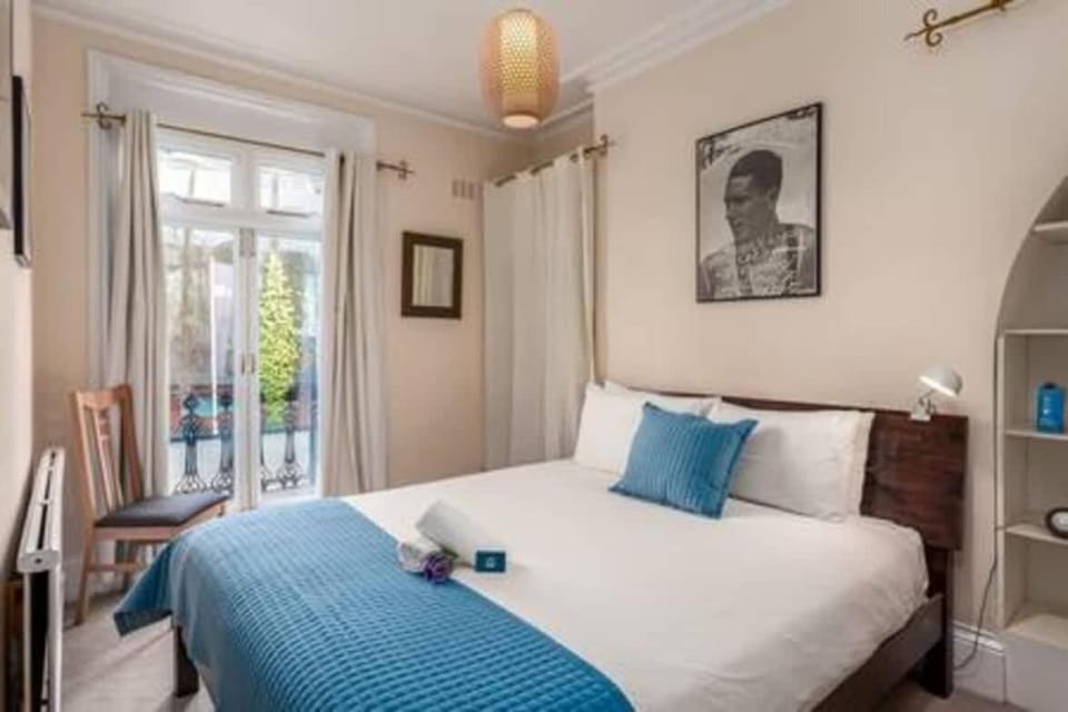 Lovely 2-bed flat next to Oval Cricket Ground Apartment in London