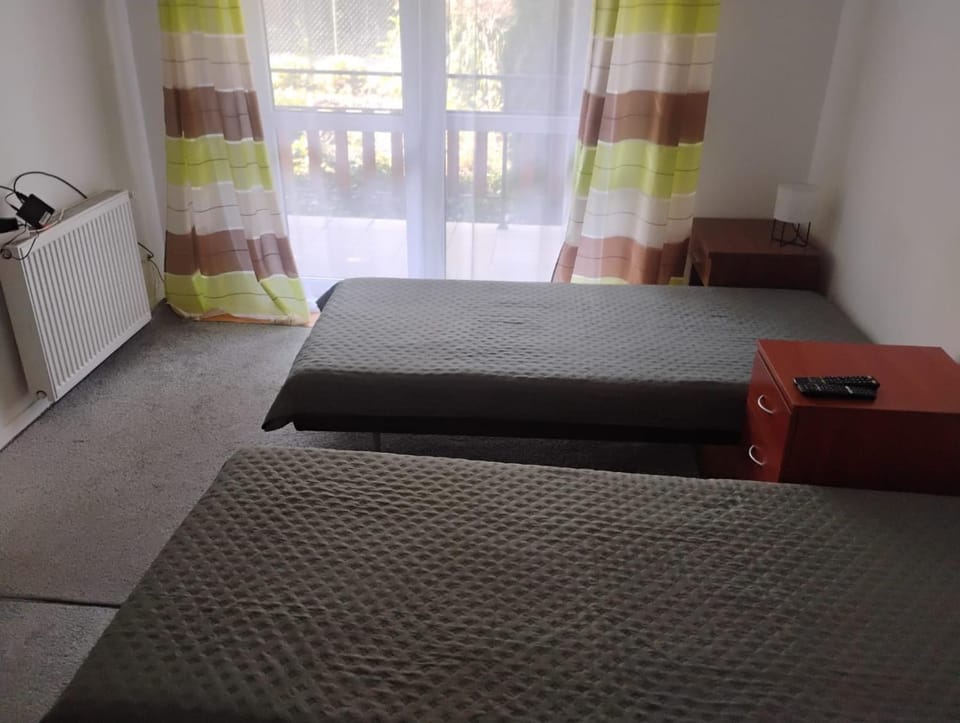 Bed, Balcony/Terrace, Bedroom
