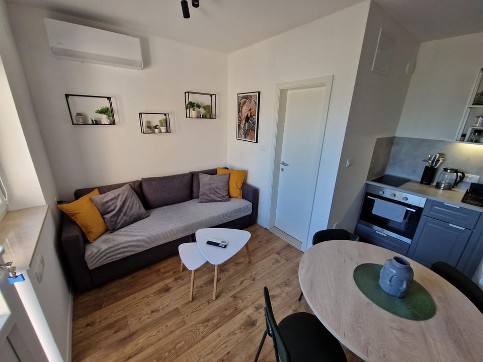 Apartman Roza 3 Apartment in Dubrovnik-Neretva County