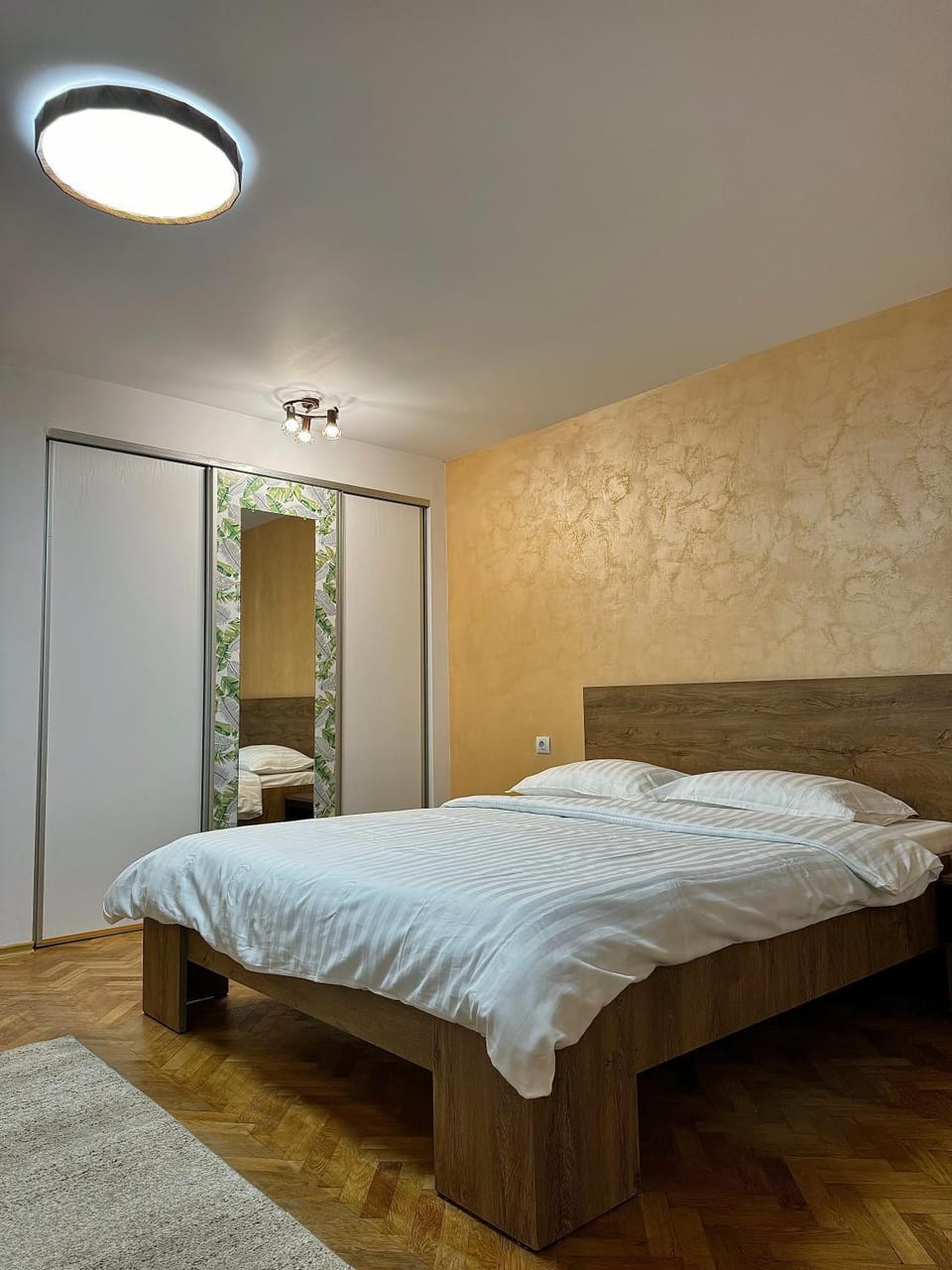 Bedroom, wardrobe