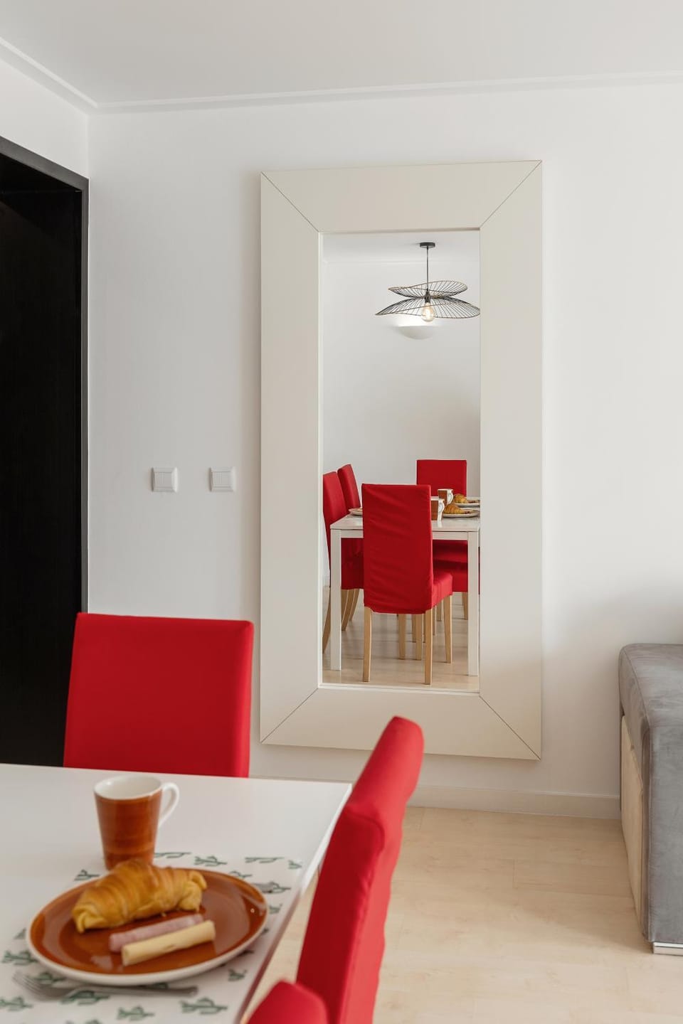 Food and drinks, Dining area