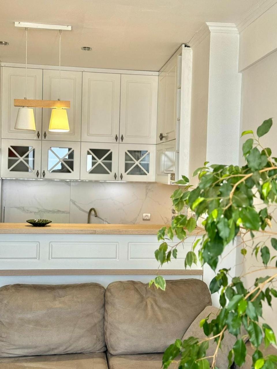 Kitchen or kitchenette, Seating area