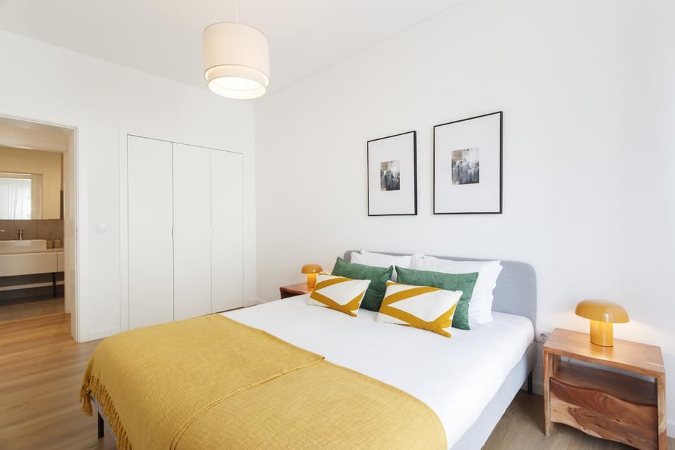 The Alcântara Metropolitan Apartment, Gateway to the City Apartment in Lisbon