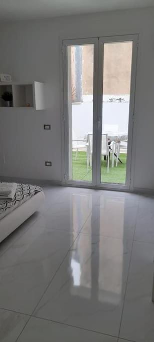 Blu Mare Apartment in Avola
