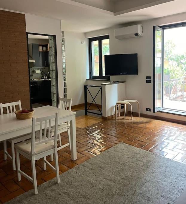 Communal lounge/ TV room, Seating area
