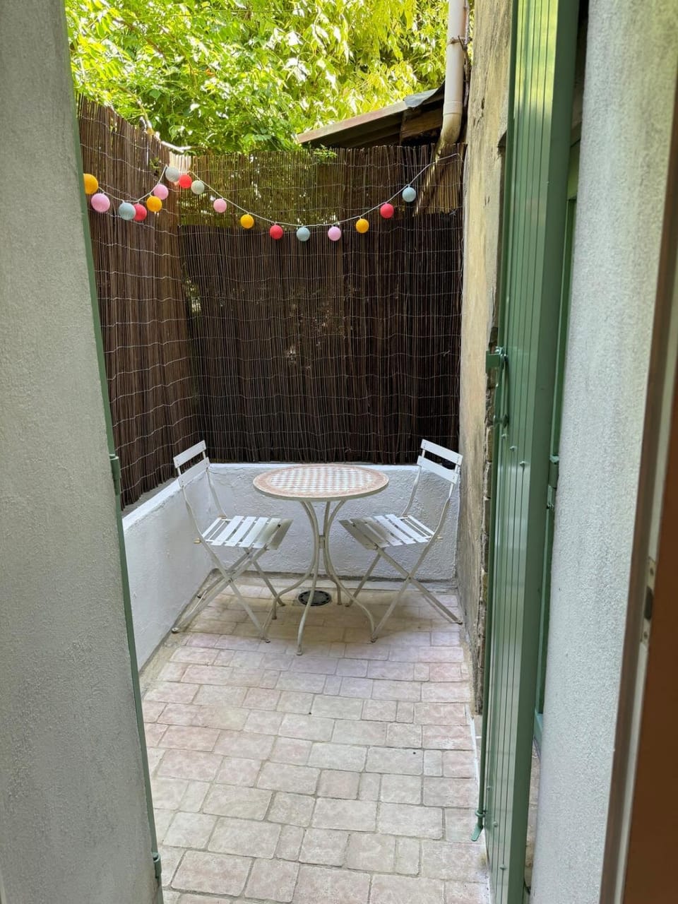 Patio, Day