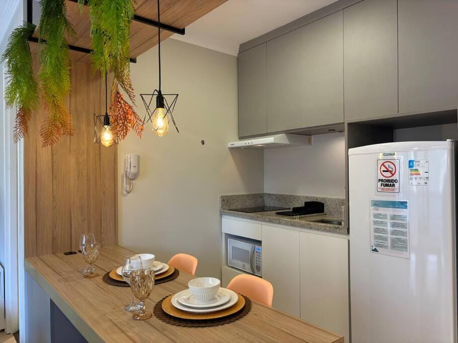 Studio Moderno com sacada Ap 25 Soho Life Apartment in Curitiba
