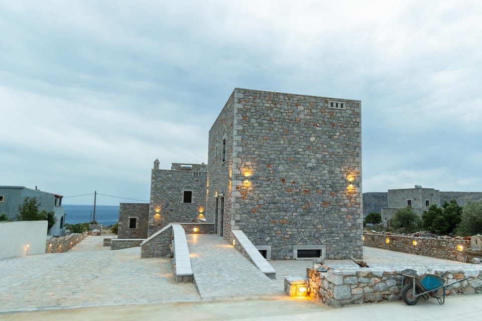 Armenopetra View Gerolimenas Apartment hotel in Peloponnese Region