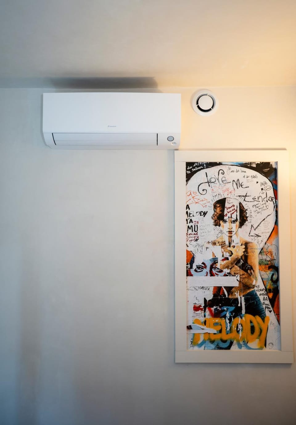 Decorative detail, air conditioner