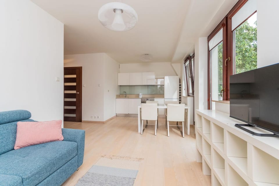 Communal lounge/ TV room, Kitchen or kitchenette, Living room, Seating area, Dining area