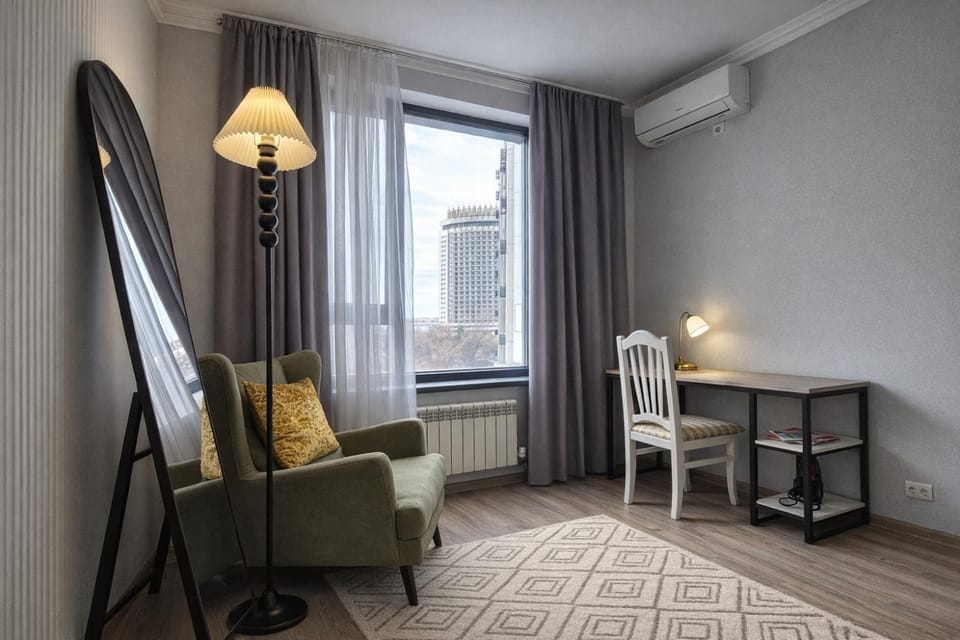 Cozy apartment in Exclusive Star Apartment in Almaty