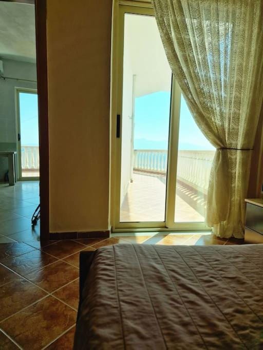 Flat with amazing view on sea Apartment in Sarandë