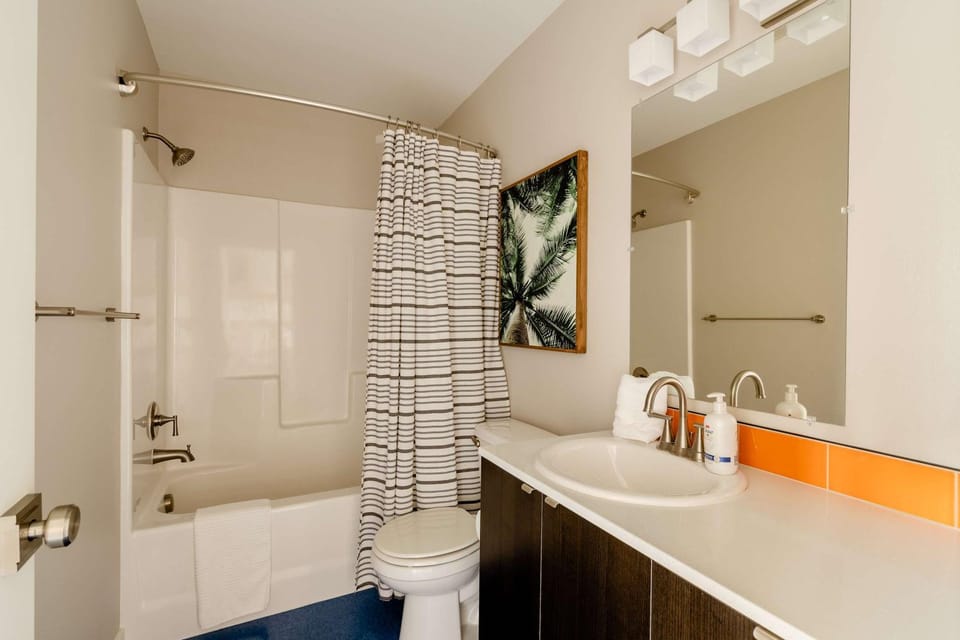 Stay Portland - Modern Home in Foodie District - 2BR - Sleeps 4 Apartment in Portland