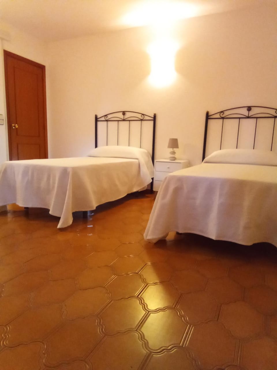 Pensión La Plaza Bed and Breakfast in O Eume