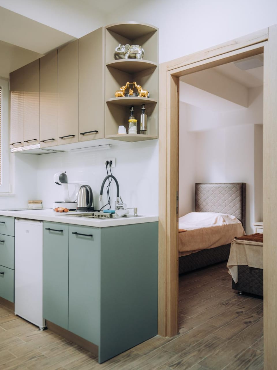 Kitchen or kitchenette