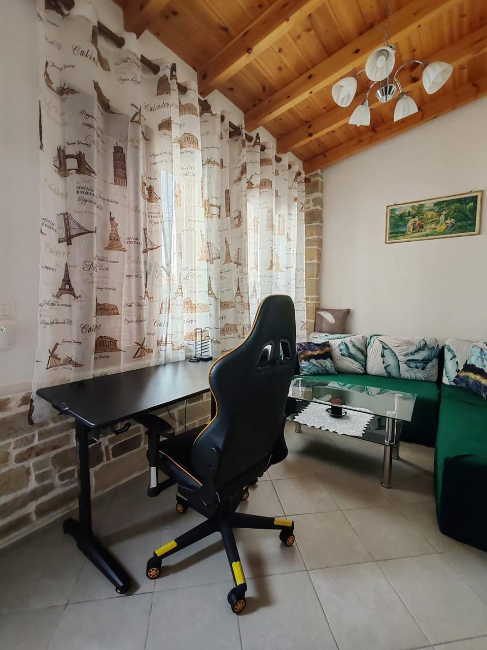 Traditional house in the centre of Kymi Apartment in Euboea