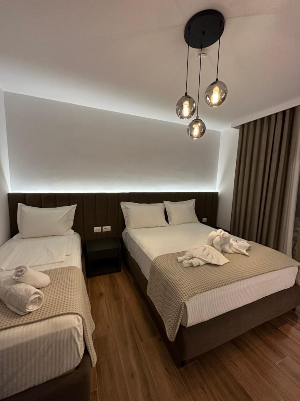 Class rooms Tirana Apartment in Tirana