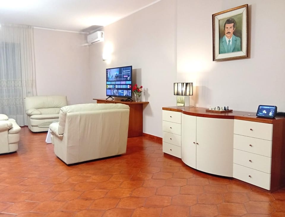 House Revolution Style FC Bed and Breakfast in Campania