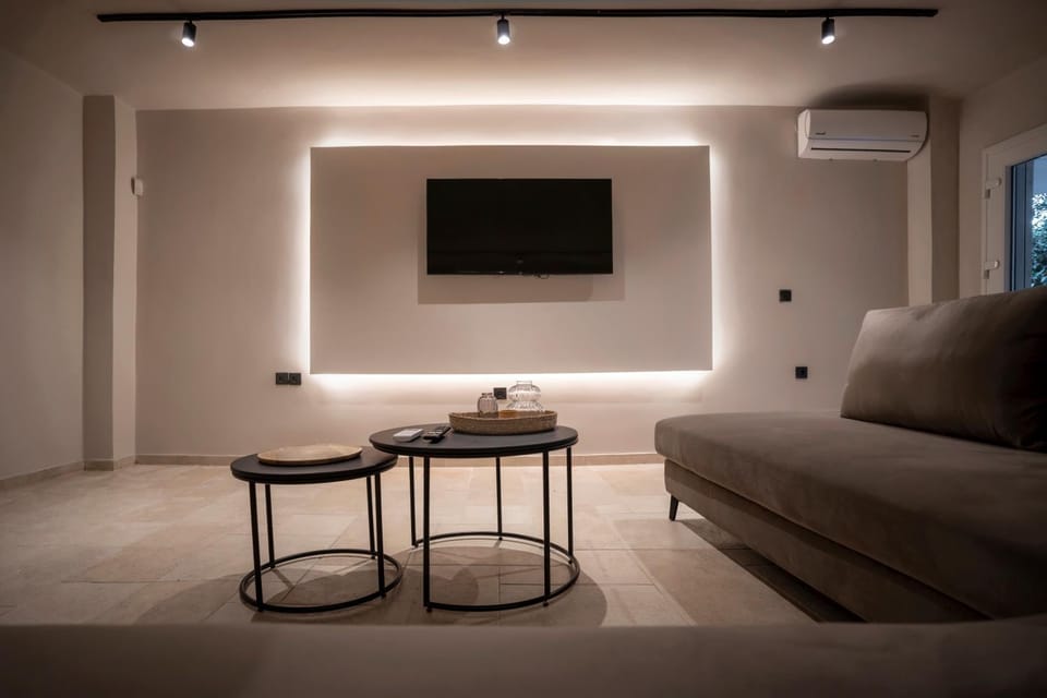 Cave House with Panoramic View Apartment in Halkidiki