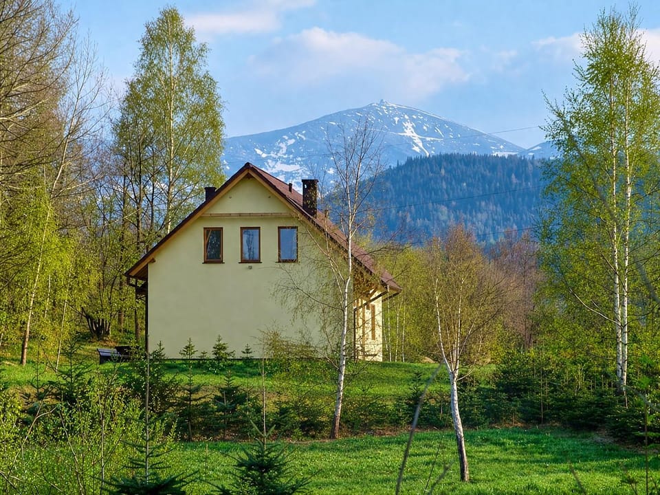 Property building, Spring, Landmark view