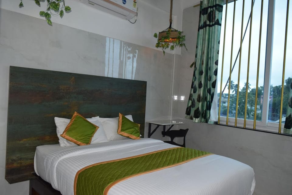 M Grand Stay Hotel in Kerala