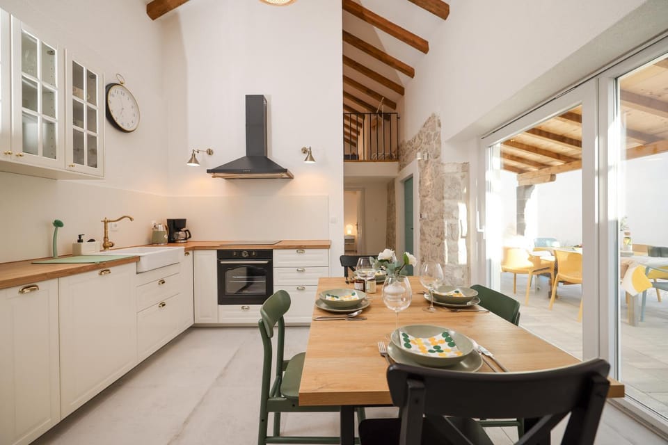 Stone House Lole House in Zadar County