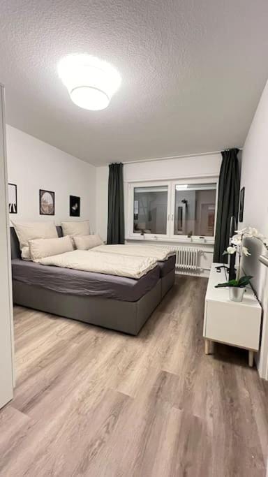 Apartment 13 - 3 Schlafzimmer - modern und komfortabel Apartment in Strasbourg