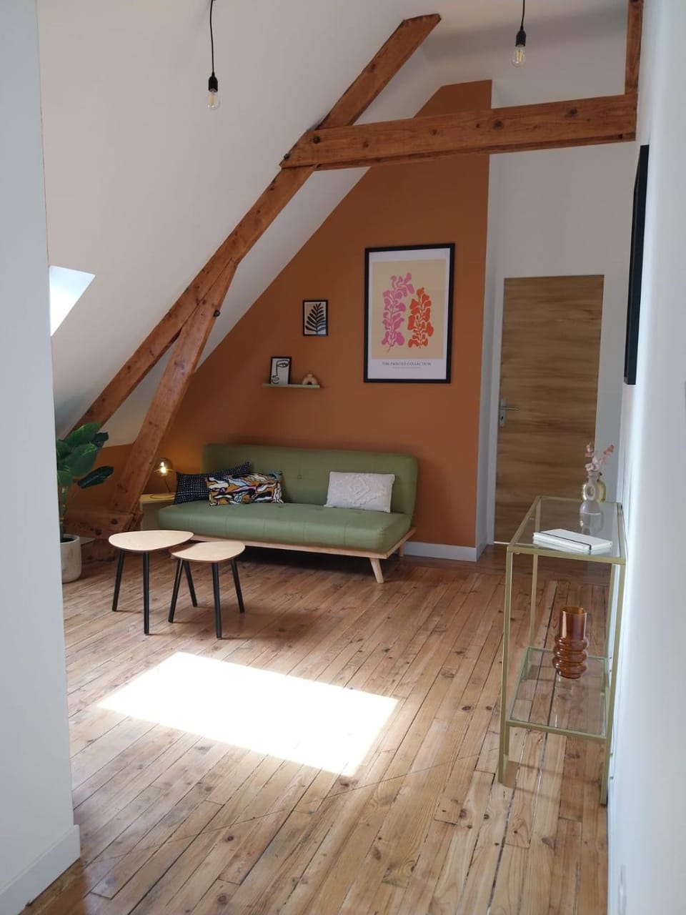 Au 26 Calais T3 Apartment in Calais