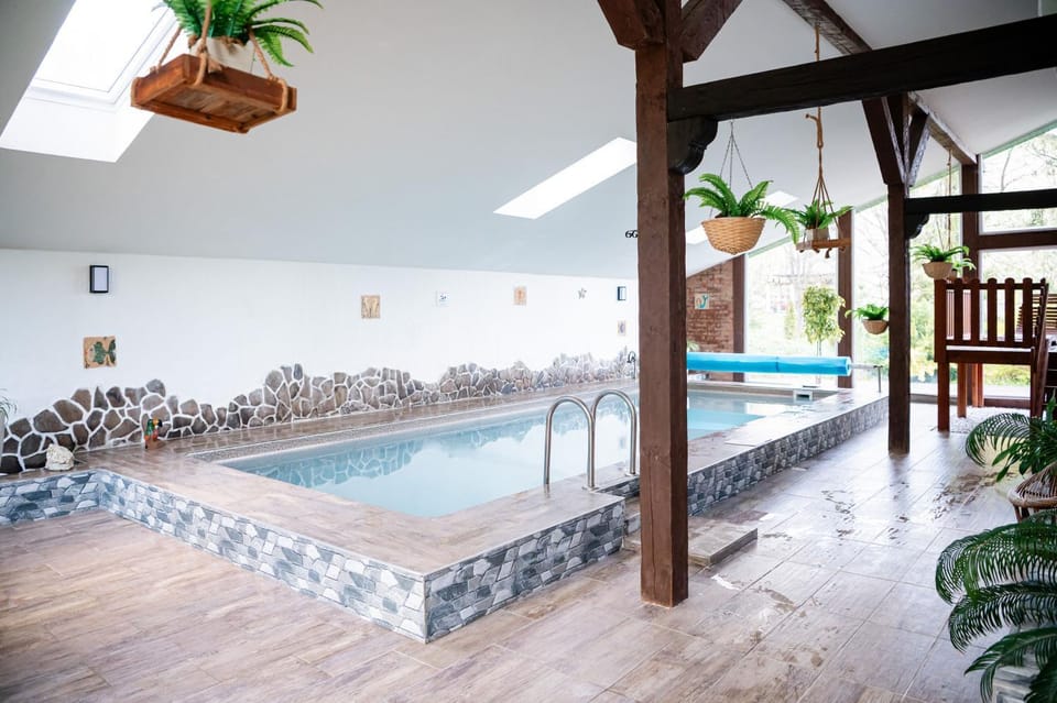 Pool view, Swimming pool