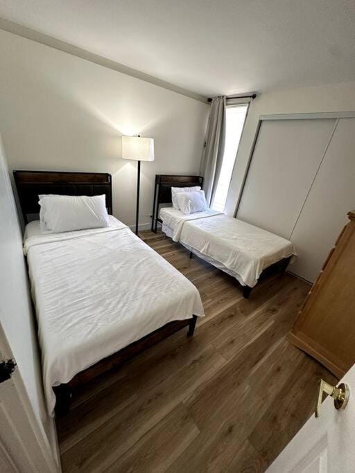 Cozy Centrally-located Condo in Honolulu - 30 day minimum stay Apartment in Honolulu