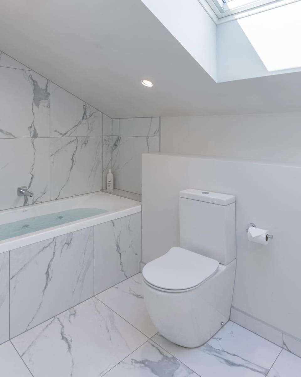Toilet, Bathroom