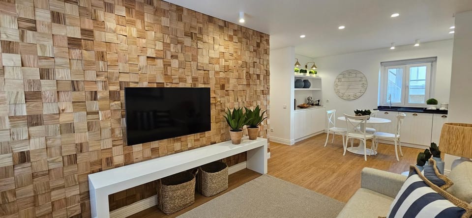 TV and multimedia, Kitchen or kitchenette, Living room, Dining area