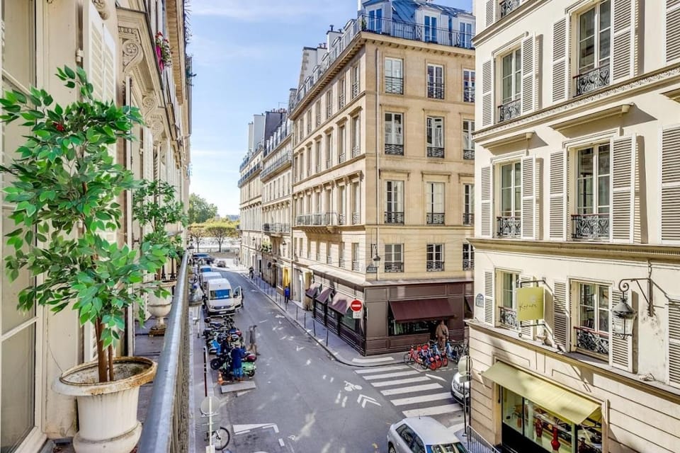 Louvre Apartment Apartment in Paris
