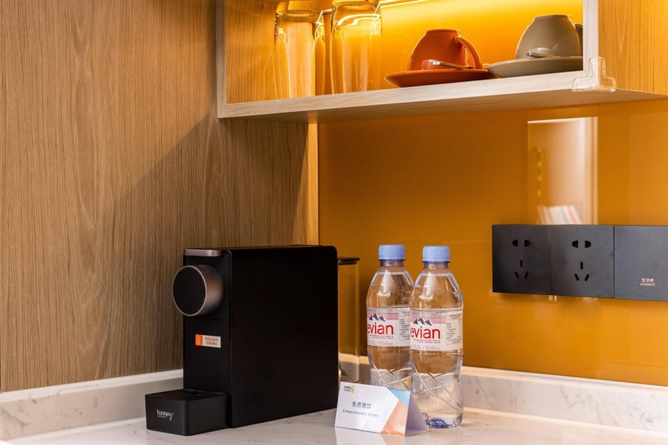 Coffee/tea facilities