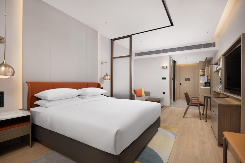 Home2 Suite by Hilton Dongguan Shipai Hotel in Guangzhou