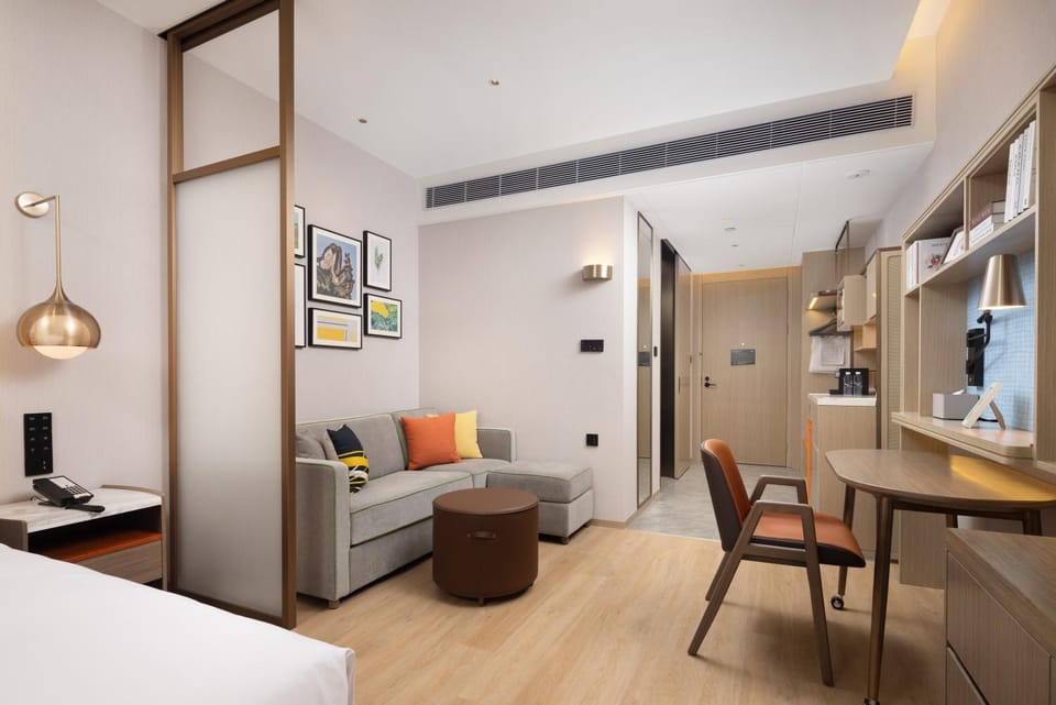 Home2 Suite by Hilton Dongguan Shipai Hotel in Guangzhou