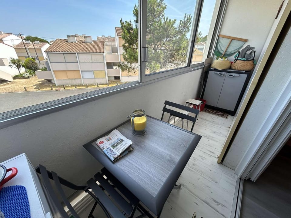 Appartement rénové 300m plage, balcon, parking privé, 4-5 couchages, Saint-Hilaire-de-Riez - FR-1-224C-316 Apartment in Saint-Jean-de-Monts