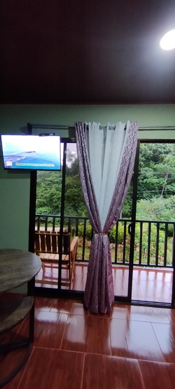 Hospedaje El Paraíso Apartment in Puntarenas Province