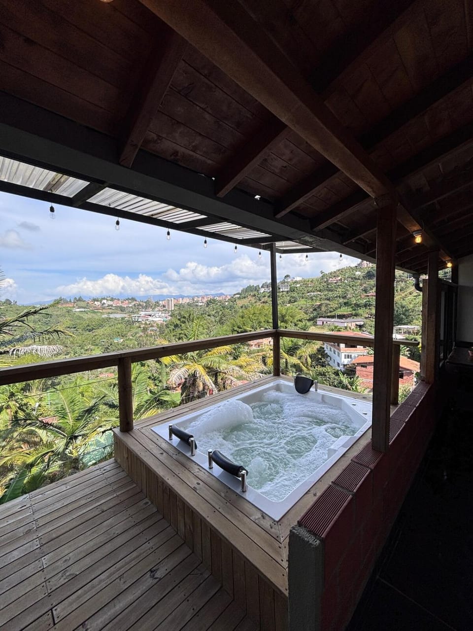 Day, Natural landscape, Balcony/Terrace, Mountain view