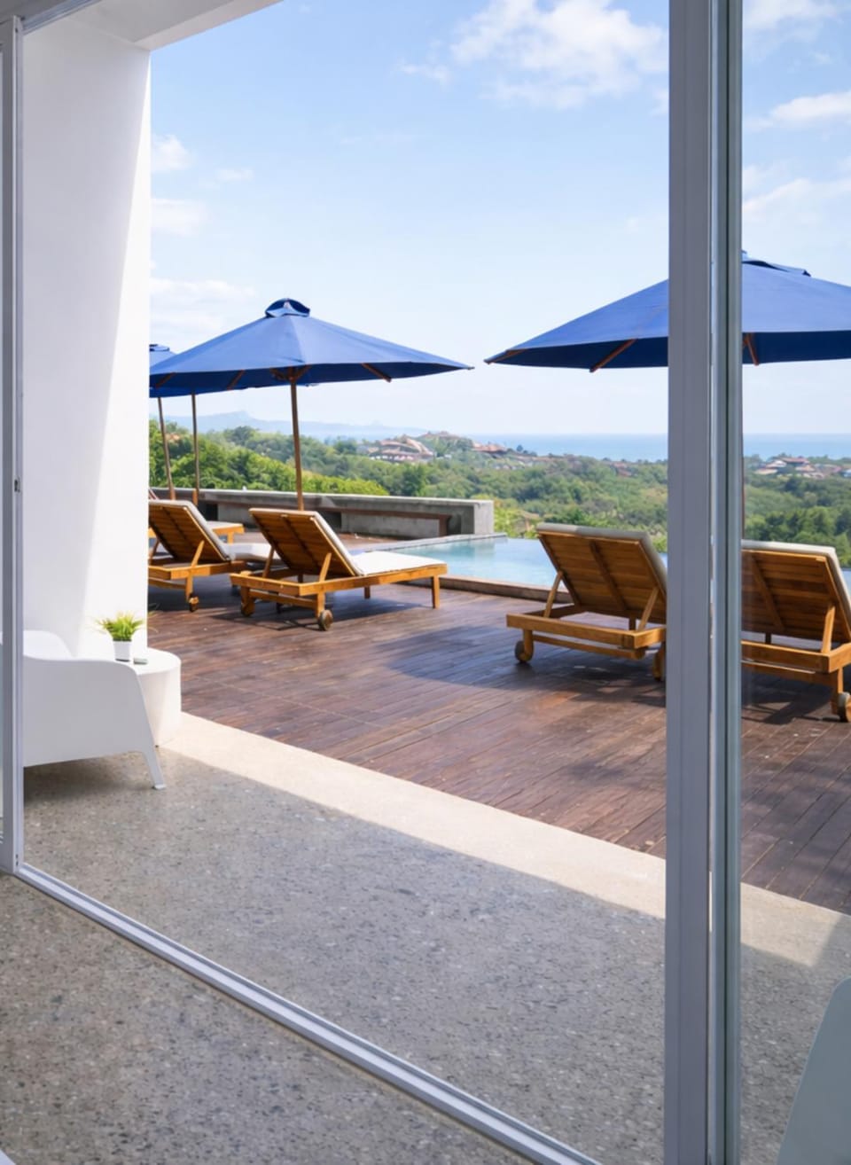 Property building, View (from property/room), View (from property/room), Sea view, Sea view, Swimming pool