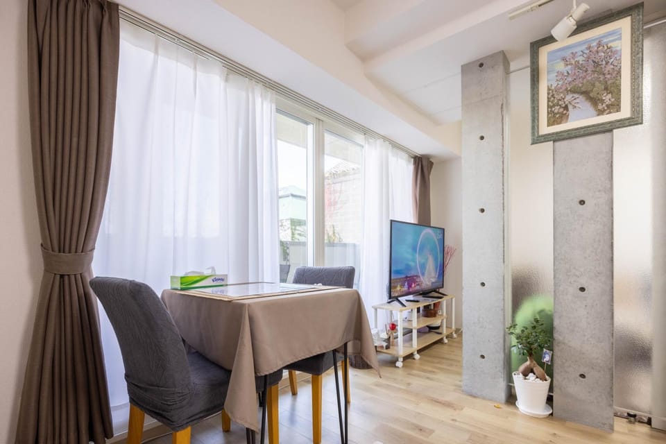 TV and multimedia, Dining area