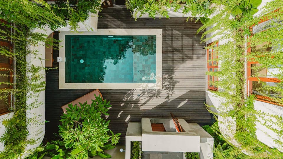 Bird's eye view, View (from property/room), Swimming pool