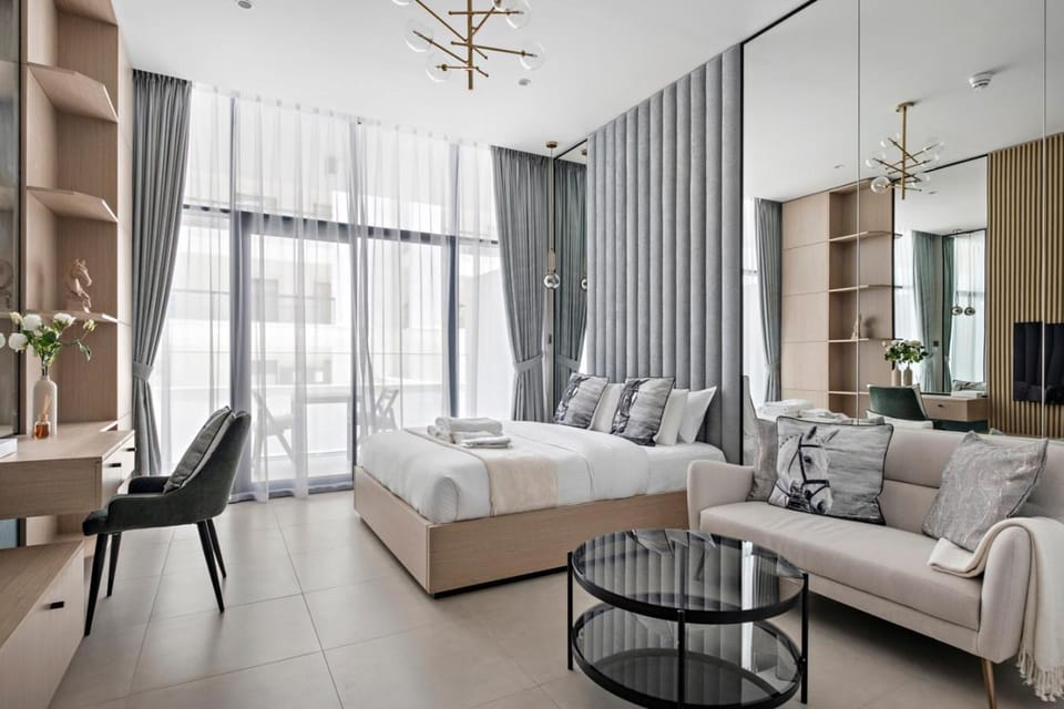 StoneTree - Modern Apartment - Brand New Apartment in Dubai