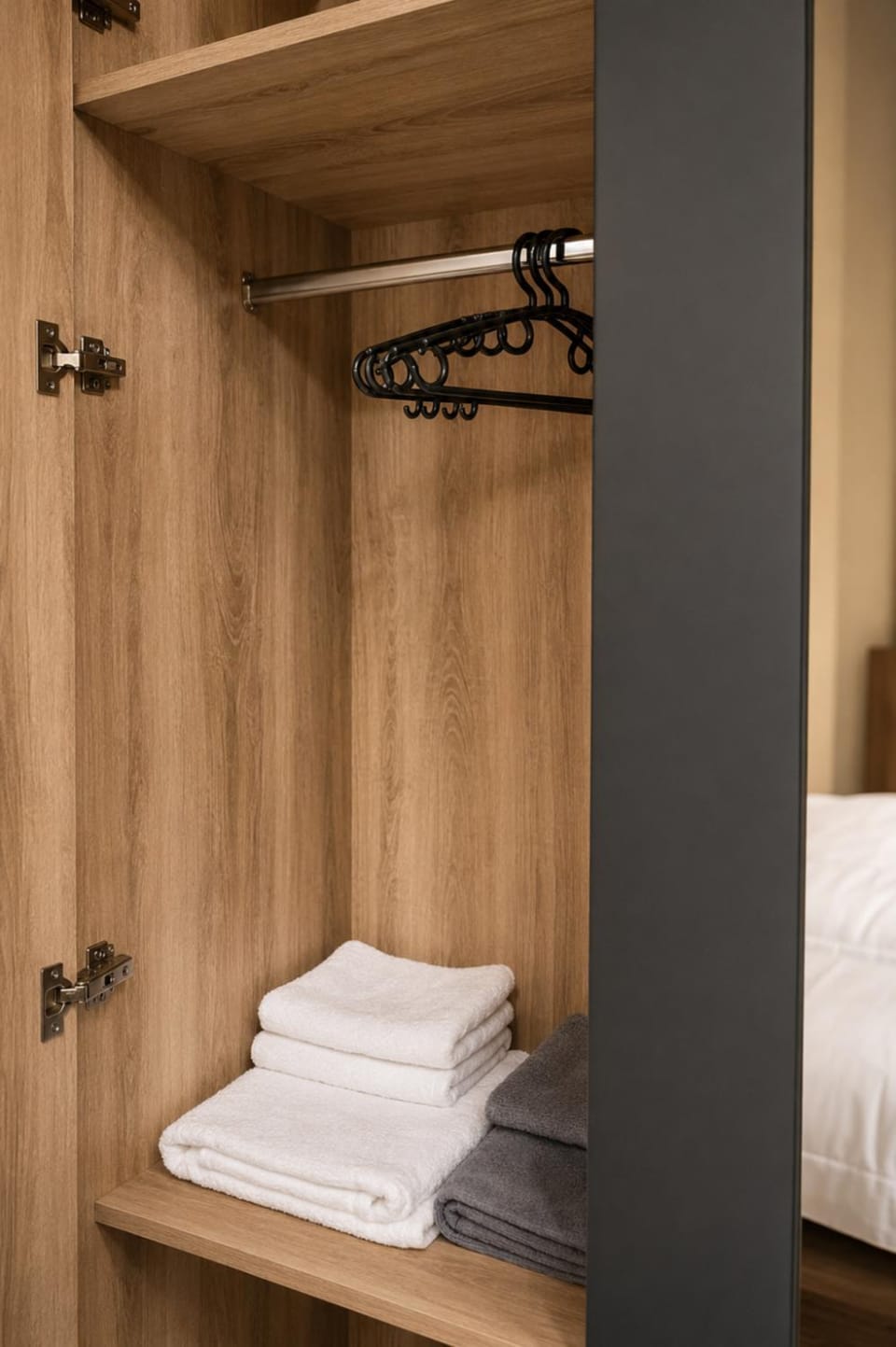 towels, wardrobe