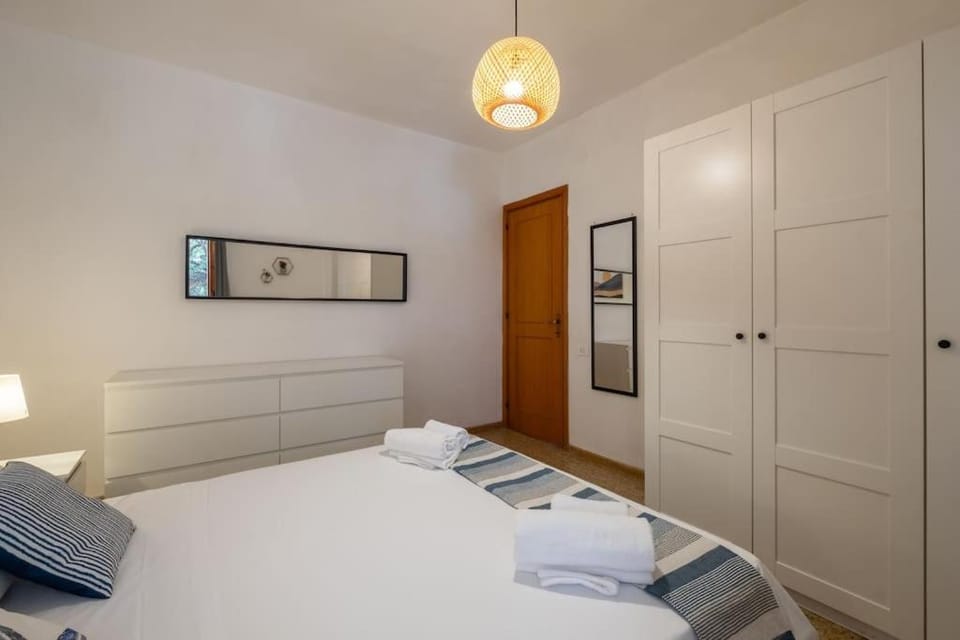 Villa Sant'Andrea 180m to the Sea- Privat Parking-Netflix-Self Check in Villa in Quartu Sant'Elena