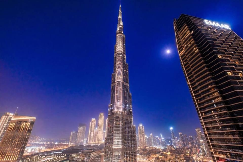 FIRST CLASS 1BR Burj Khalifa & Fountain Views Apartment in Dubai