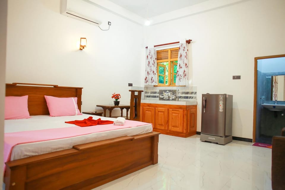 Banyan Shade Mirissa Bed and Breakfast in Mirissa
