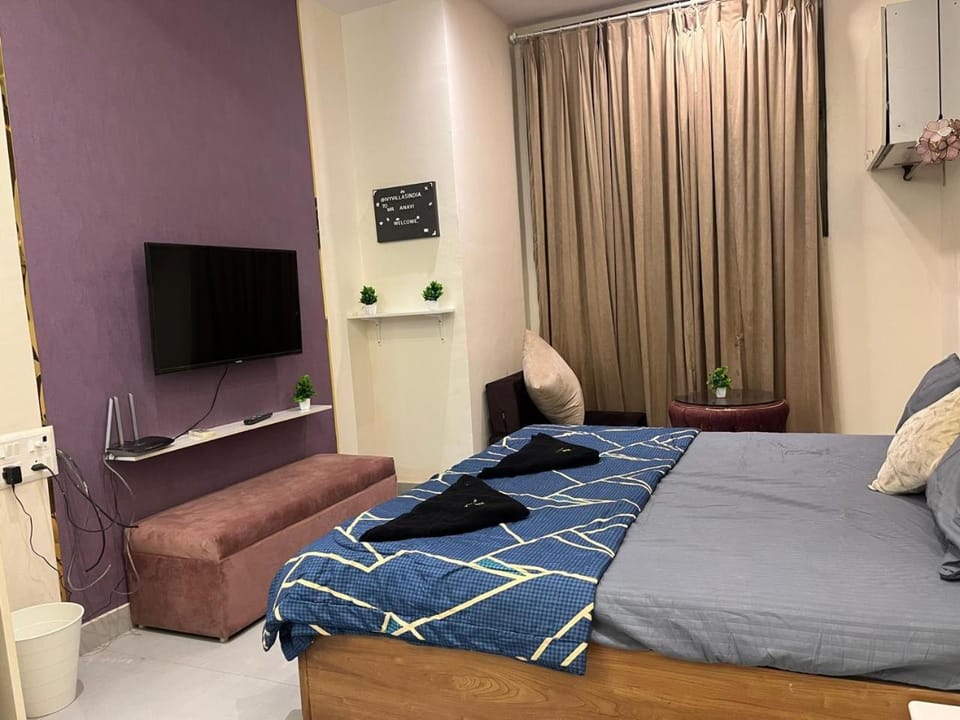 Ivy Splendour Private Studio B, Oshiwara Apartment in Mumbai