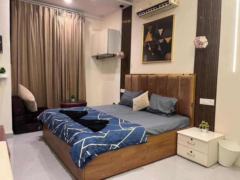 Ivy Splendour Private Studio B, Oshiwara Apartment in Mumbai