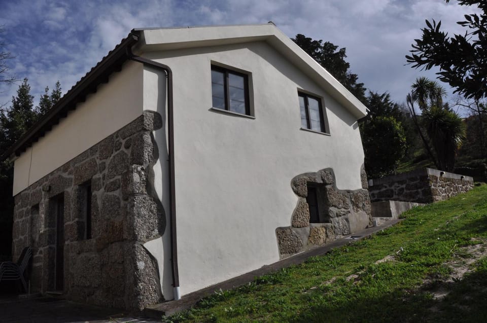 Quinta-da-Encavalada House in Coimbra District, Portugal